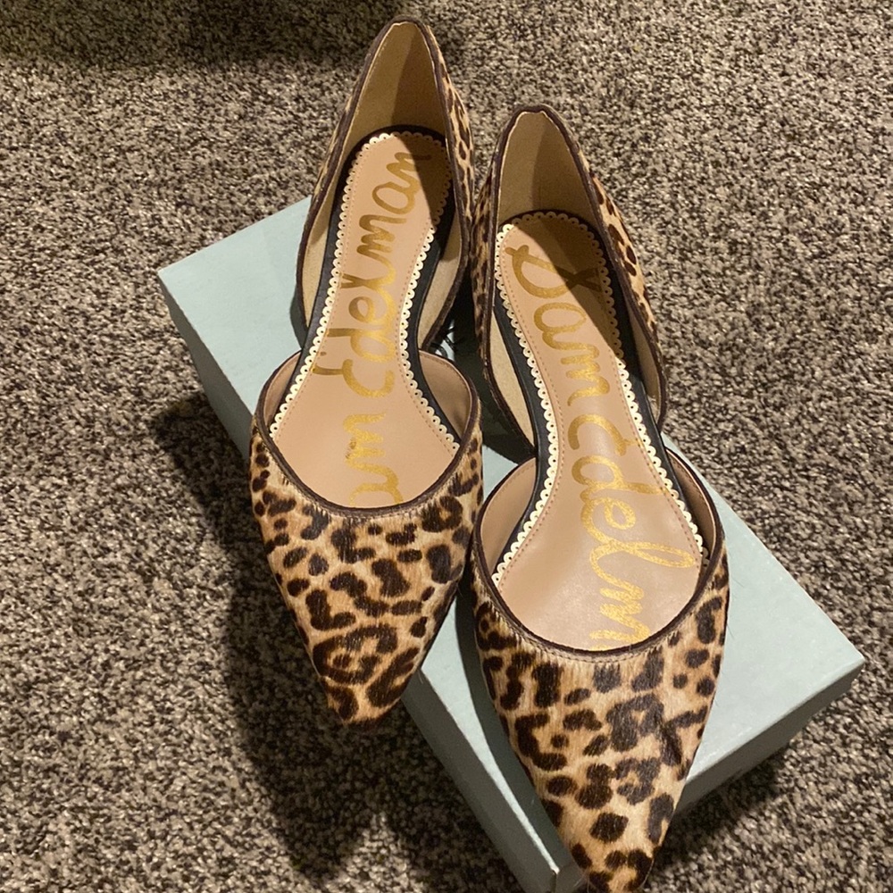 Leopard flats!